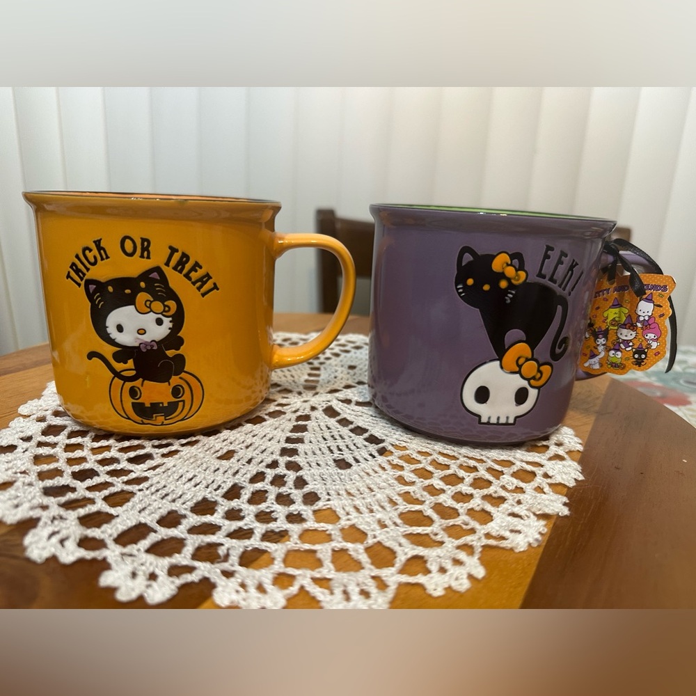 Hello Kitty And Friends Halloween Mugs - Picture 3 of 9